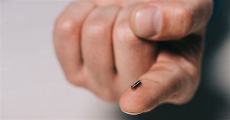 The microchip implants that let you pay with your hand 